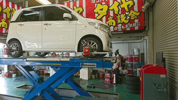 スバルr2車高調取り付け ローター パッド アライメント 株式会社ヨコハマタイヤガーデン関東